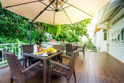 Zahrada ubytování Baankachitpan Bangkok Hotel