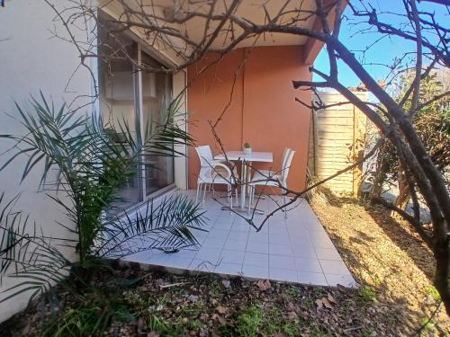 Le Primavea studio rez-de-chaussée de jardin