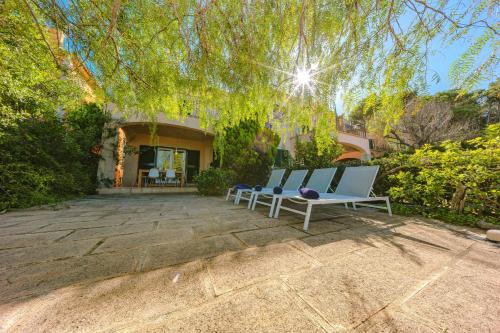 Townhouse Can Beia by Homevillas360