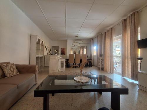 Zona d'estar a Villa Azure