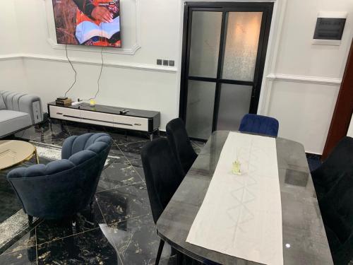 RESIDENCIA DEl PRÉSIDENTE MOTAPENDA