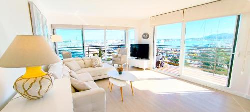 Ático Port Views by DENIA COSTA