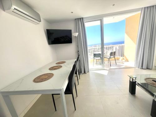 Apartment Heart of Veronicas with beautiful ocean view