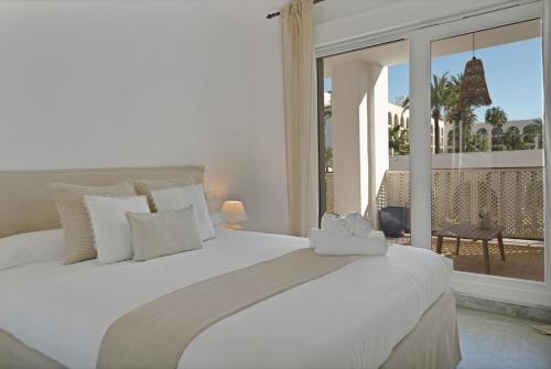 Banus Grand Luxury Apartment
