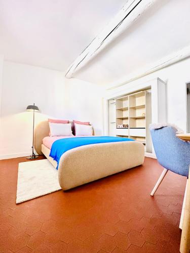 Rare duplex with rooftop terrace