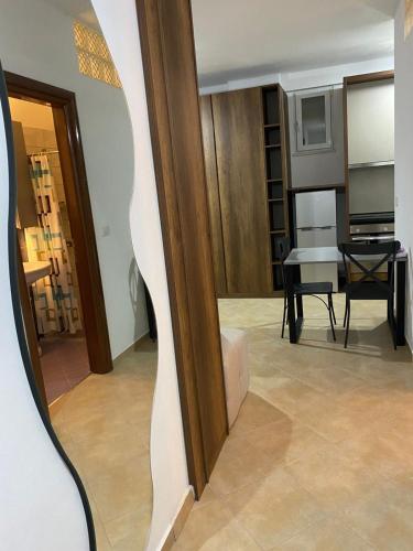 Jepet apartament ne plazhin e vjeter Vlore