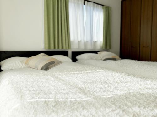 SIMMONS Brand beds,3 mins walk to station,,Ueno area,Direct to Akihabara 8 mins,Ginza 24 mins