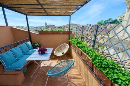 Panoramic Terrace Trastevere Apartment, Central with amazing view