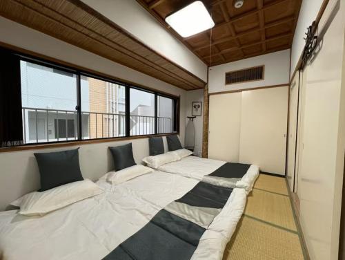 Spacious Big Family Apt 2Rm 5beds