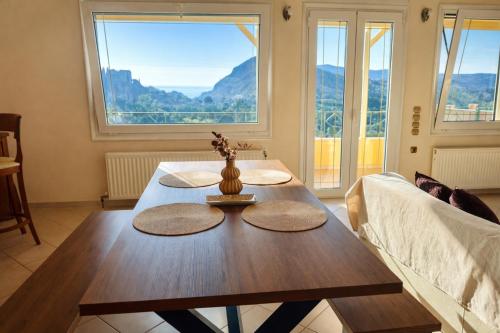 iLIONI-Corfu Luxe Living-Modern 2BR,2BA,Close to the sea