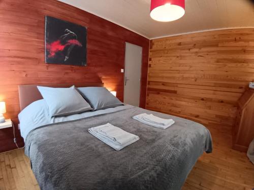 Chez Pierrot Gîte 4 pers Vue vallée Parking privé Calme