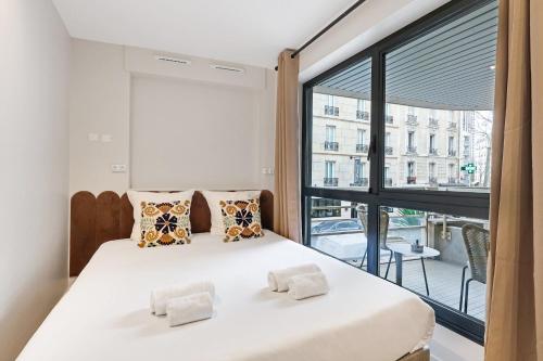 Sublime apartment 2BR 6P Balcony Eiffel Tower