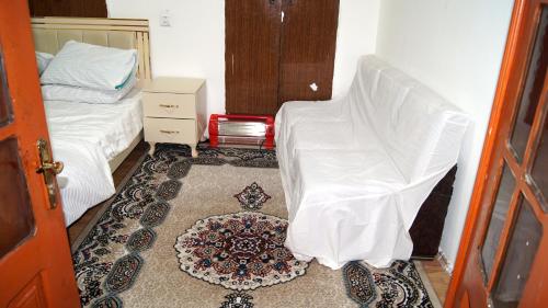 Llit o llits en una habitació de AR Hostel