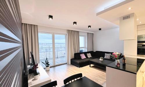 SAN APARTMENT 16th floor