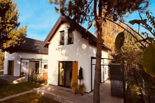 Holiday home with jacuzzi, for 3 people