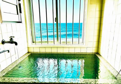 Sakura Oceanfront Villa