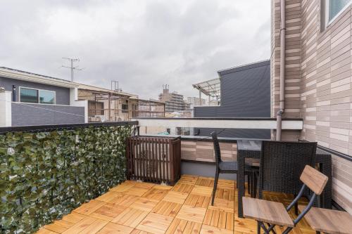 Easy Namba USJ 3DK Up to 8 Whole house