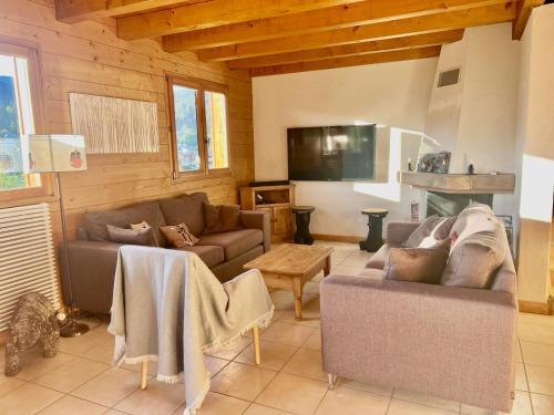 Chalet familial Les Gets - 5 chambres, 4 sdb, WIFI, Animaux admis, Parking