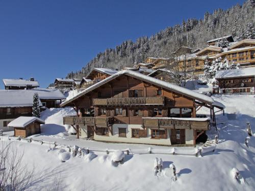 Chalet familial Les Gets - 5 chambres, 4 sdb, WIFI, Animaux admis, Parking