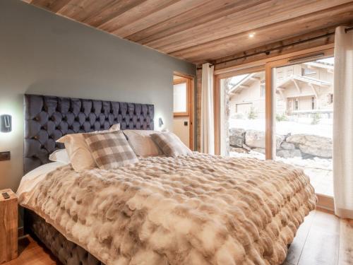 Chalet Luxueux aux Gets avec Jacuzzi et Sauna, Animaux Bienvenus