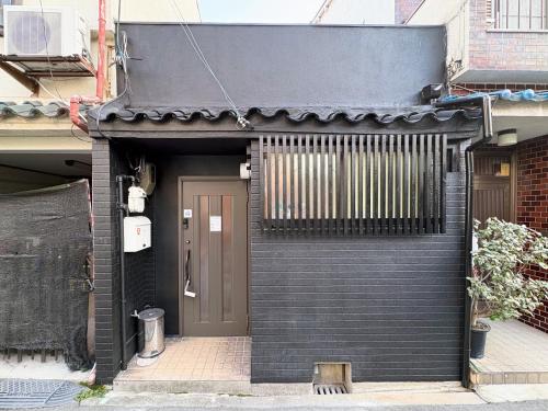 和居 貝 大きなベッド 静かな場所で快適に過ごせる宿