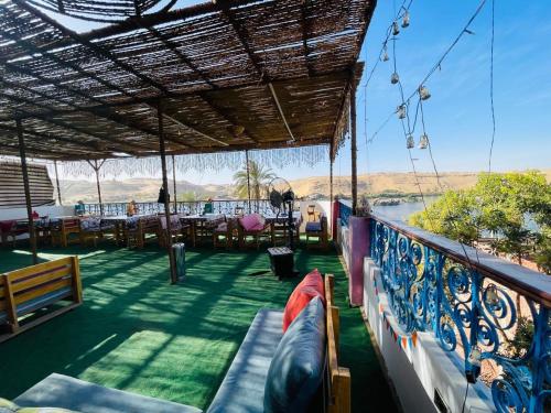 Bayt Zaina Nile View