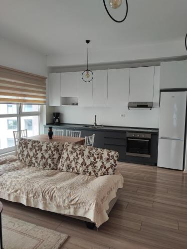 M21 Apartment