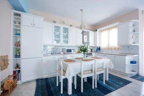 Apartment with a view of Kavala