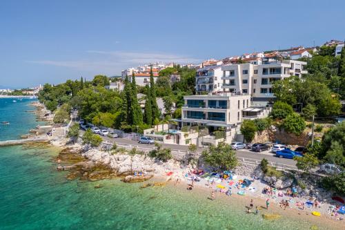 VILLA FRAN - DELUXE PENTHOUSE SUITE with private pool # 4