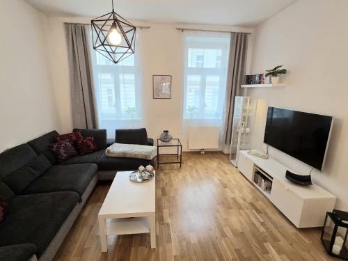 Apartment Schönbrunn - geräumig und liebevoll dekoriert in Zentrumsnähe