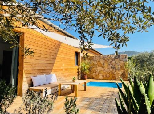 Villa Marilou avec petite piscine privée