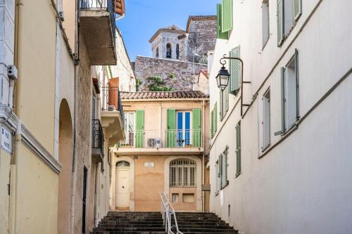 Charming 1-Bedroom Townhouse