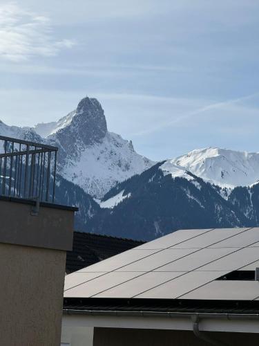 Moderne Wohnung mit Bergblick und nahe Thunersee