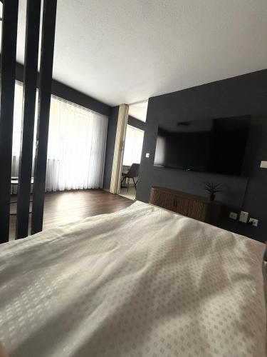 Moderne Wohnung mit Bergblick und nahe Thunersee