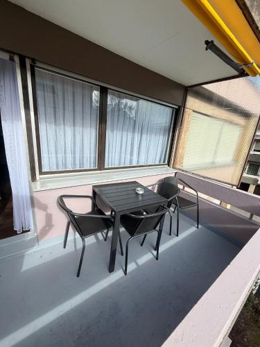 Moderne Wohnung mit Bergblick und nahe Thunersee