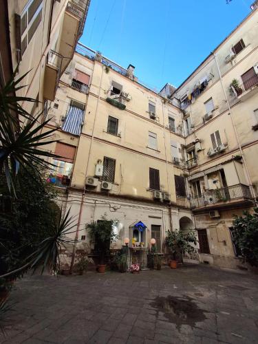 Domus Passpartenope, Napoli