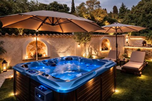 Villa Butterfly - Private Villa with Private Heated Pool and Private SPA Facilities