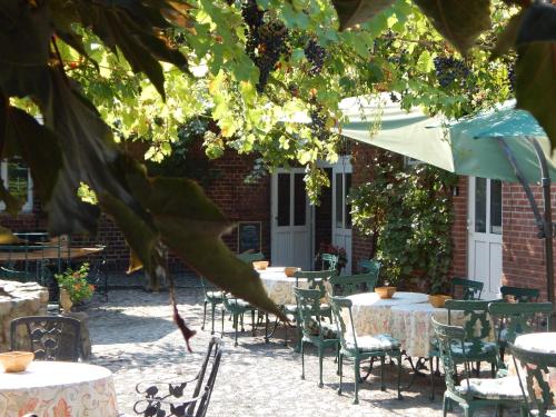 Ресторан / где поесть в Hotel Alte Försterei