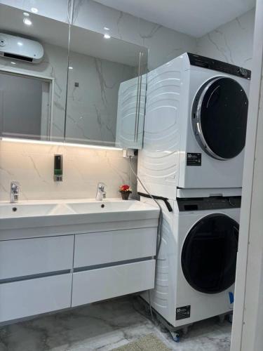 Prater Apartment near downtown