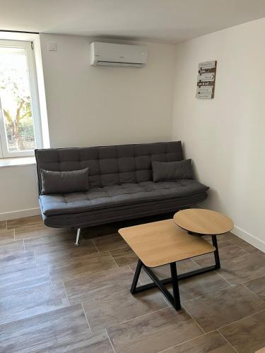 Maison 2 chambres, climatisée avec cour privative