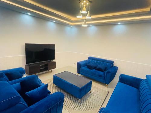 โทรทัศน์และ/หรือระบบความบันเทิงของ Studio luxe