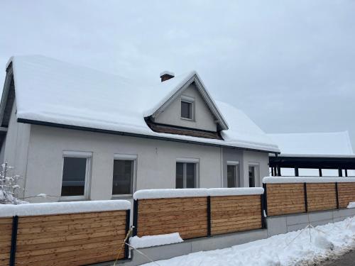 Neu renoviertes Haus für maximal 6 Personen