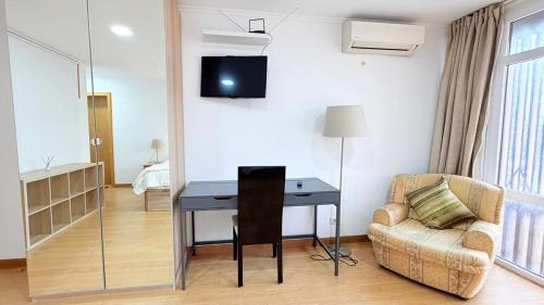 Lisbon - Comfortable downtown stay!