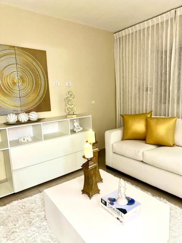 family apt centric near historic center boardwalk