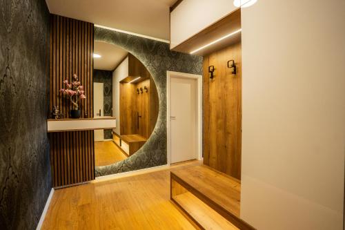 Apartmoments - Popradska 302