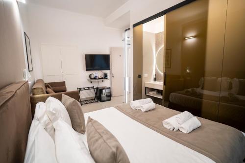 Cicerone's Luxury Suites