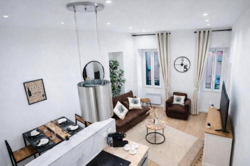 7 couchages aux portes des célèbres Parfumeries WIFI
