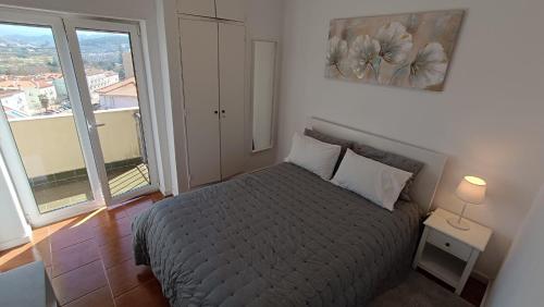 Foto Coimbra's Gray & White 3