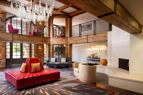 Corque Hotel, Solvang, A Tribute Portfolio Hotel — Lobby or reception