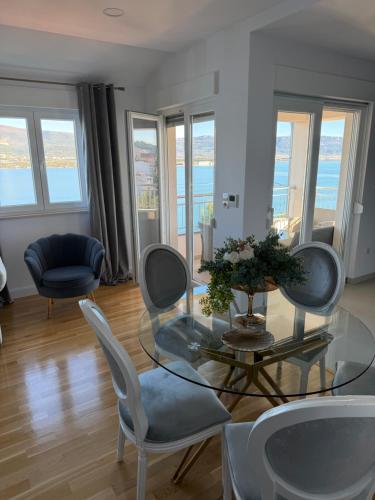 Apartment IslandSea - high end retreat with breathtaking sea views